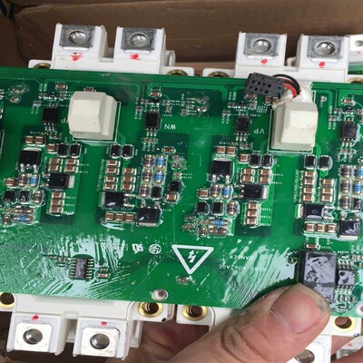 ff600r12me4成色99拍前咨询;议价