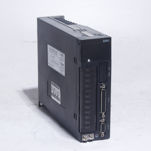 90ST-M02430 0.75KW伺服电机驱动器2.39N.M 750W 3000转