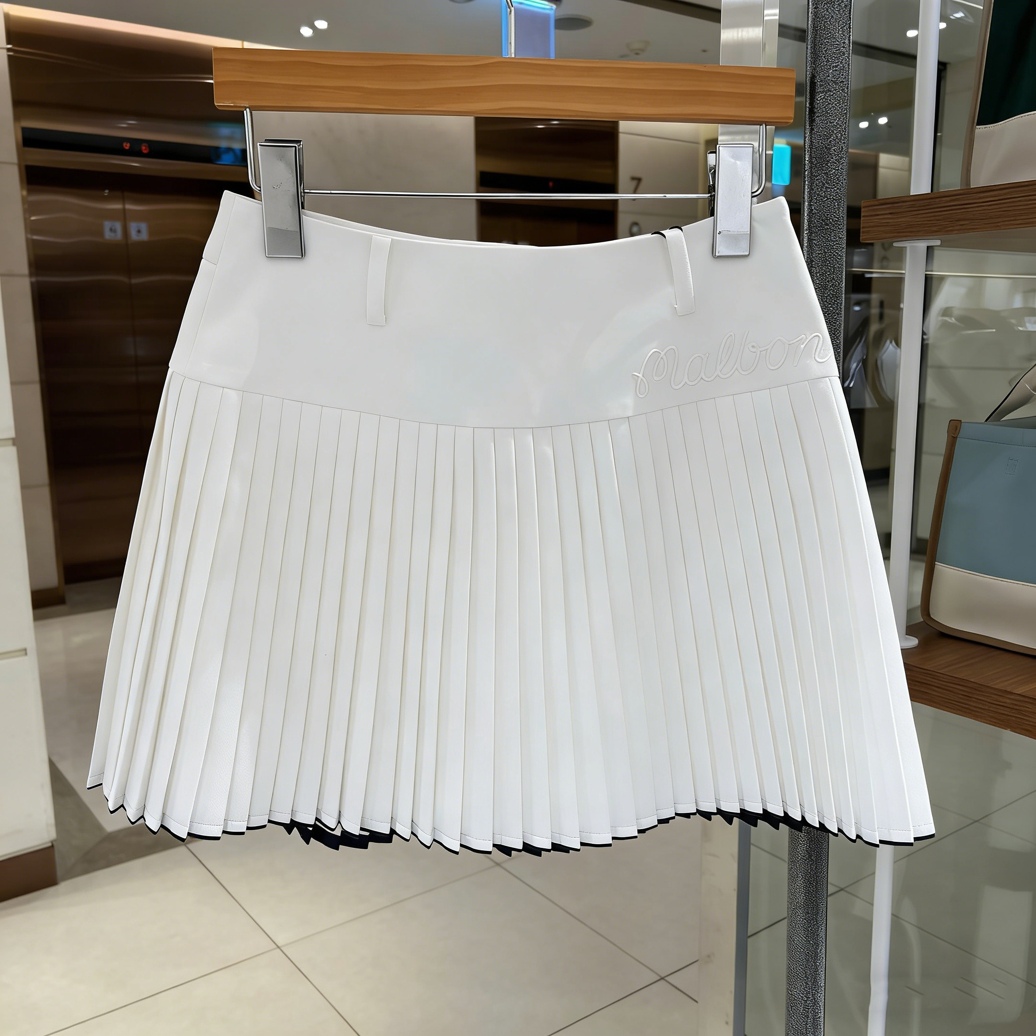 原单高尔夫服装女士短裙26春季新款气质百搭golf运动防走光百褶裙,运动/瑜伽/健身/球迷用品,高尔夫裙,淘宝优惠券,粉丝福利购,淘宝优惠卷