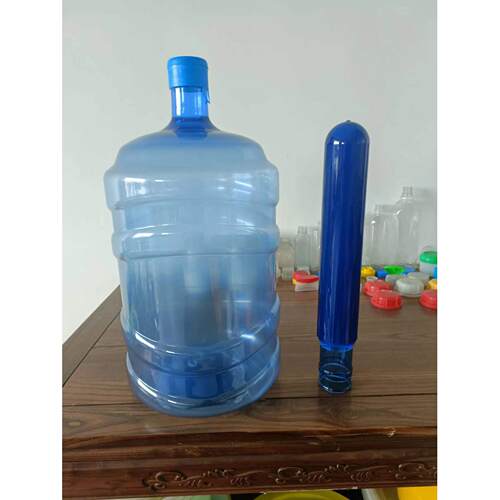 张家港神舟机械专业生产400T瓶胚注塑机及650g5加仑瓶胚盖子模具