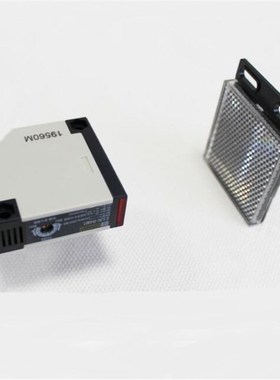 红外线光板反射型光电开关传感器 E3JK-R4M1 交直流通用 12-240V