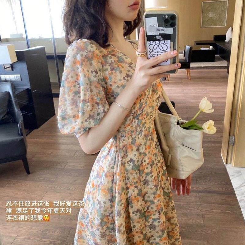 2022夏季新款韩版V领碎花雪纺连衣裙女学生长款油画裙系列裙子潮