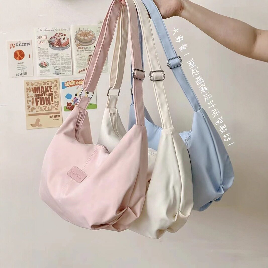 白色包包高颜值日系ins大容量单肩包包女休闲饺子包大学生上课