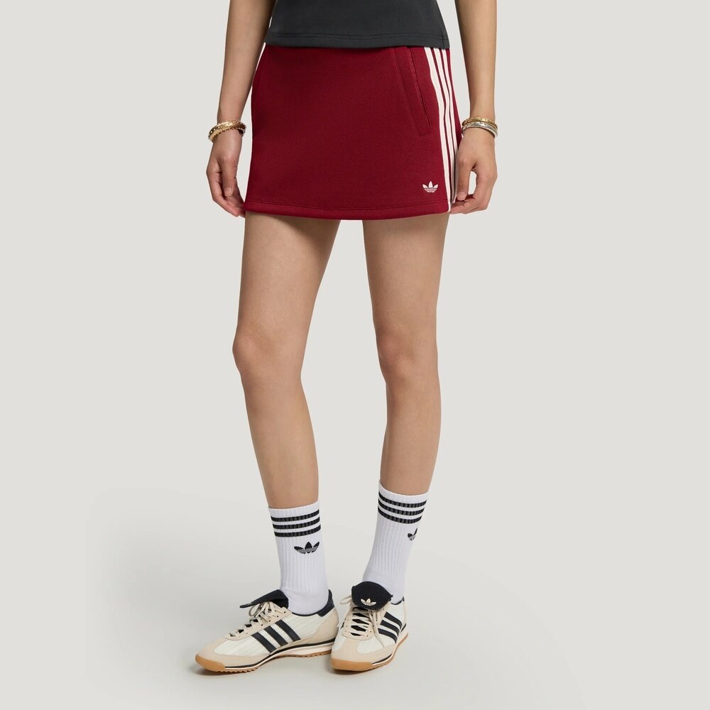 滔搏adidas阿迪达斯三叶草女子KNIT SKIRT运动休闲半身裙LF4635