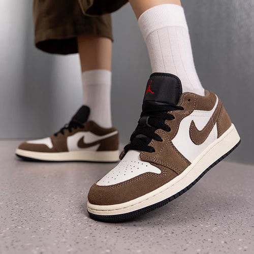 NIKE耐克AIR JORDAN 1(GS)大童AJ1低帮运动休闲鞋553560-200