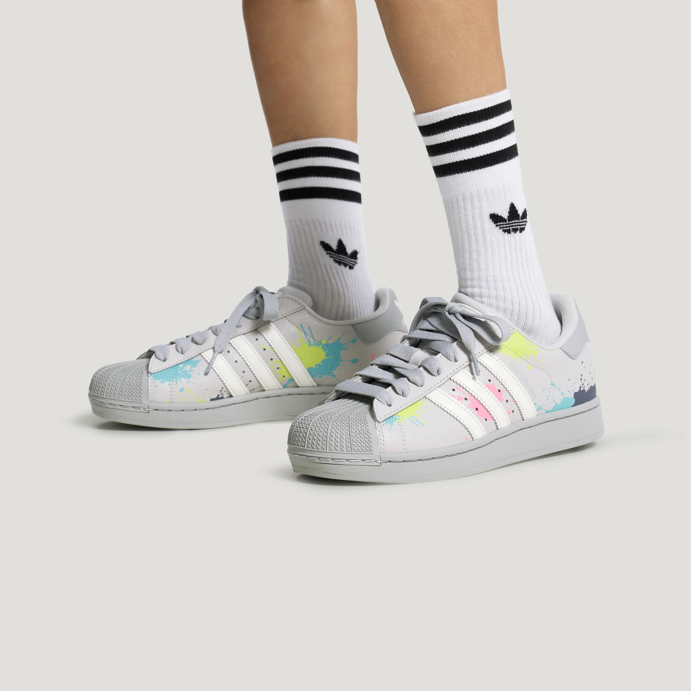 adidas阿迪达斯三叶草男女SUPERSTAR贝壳头运动休闲鞋板鞋LA3774