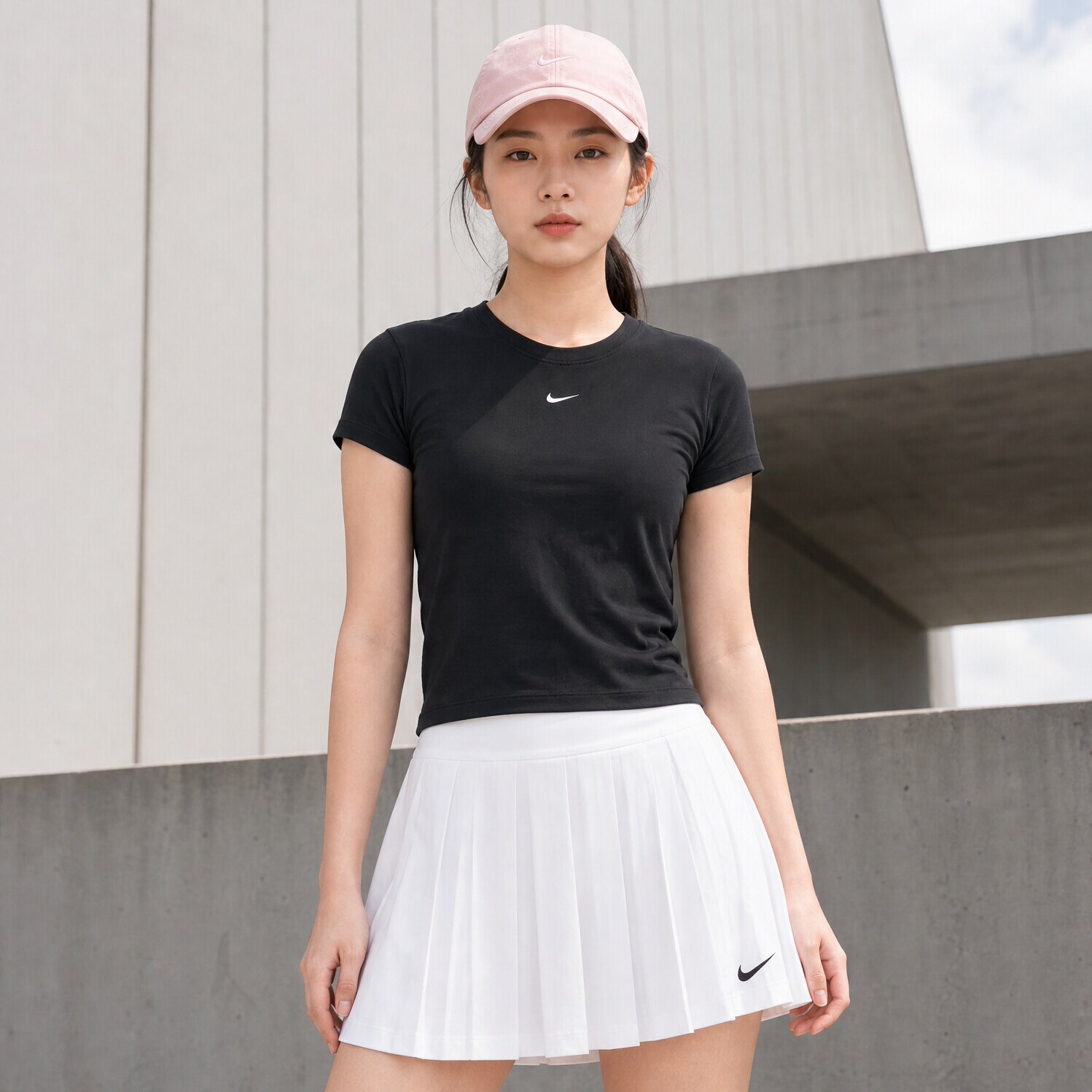 滔搏NIKE耐克女子刺绣logo高腰修身运动休闲短袖T恤FV5509-010