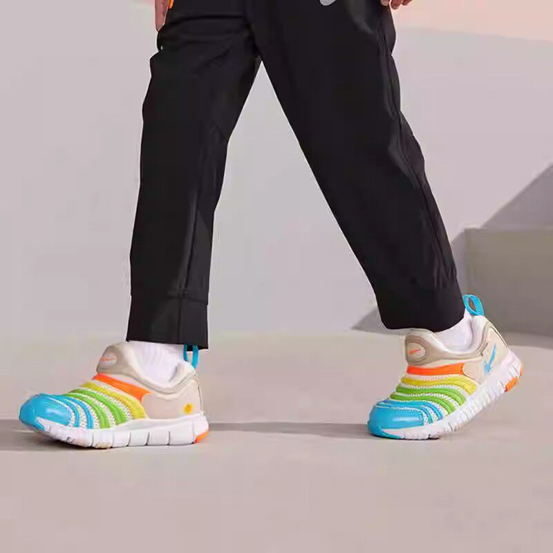 NIKE耐克小童NIKE DYNAMO FREE BP CN毛毛虫运动休闲鞋FN8910-141