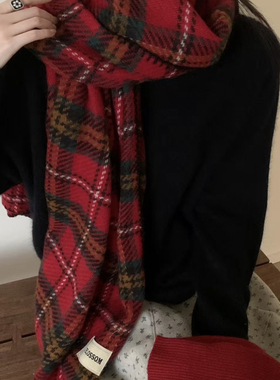 TOMORROW-浓浓圣诞气息～冬季美拉德圣诞款格纹红色围巾