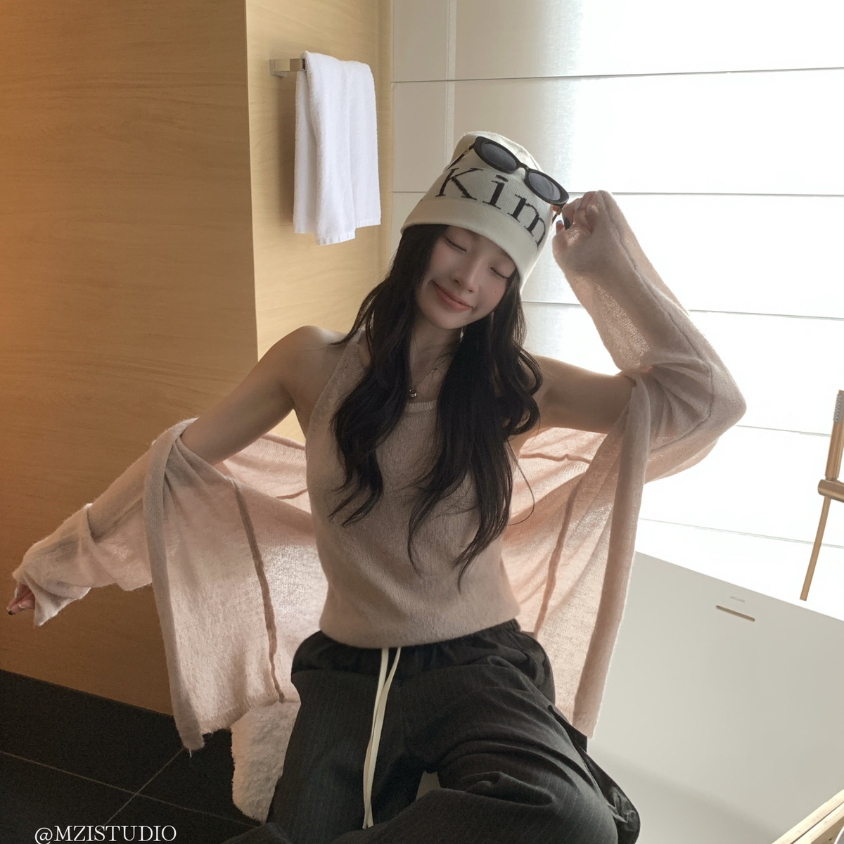 MZI STUDIO-松弛垂感开衫+简约亲肤舒适背心两件套套装(不配项链)图片