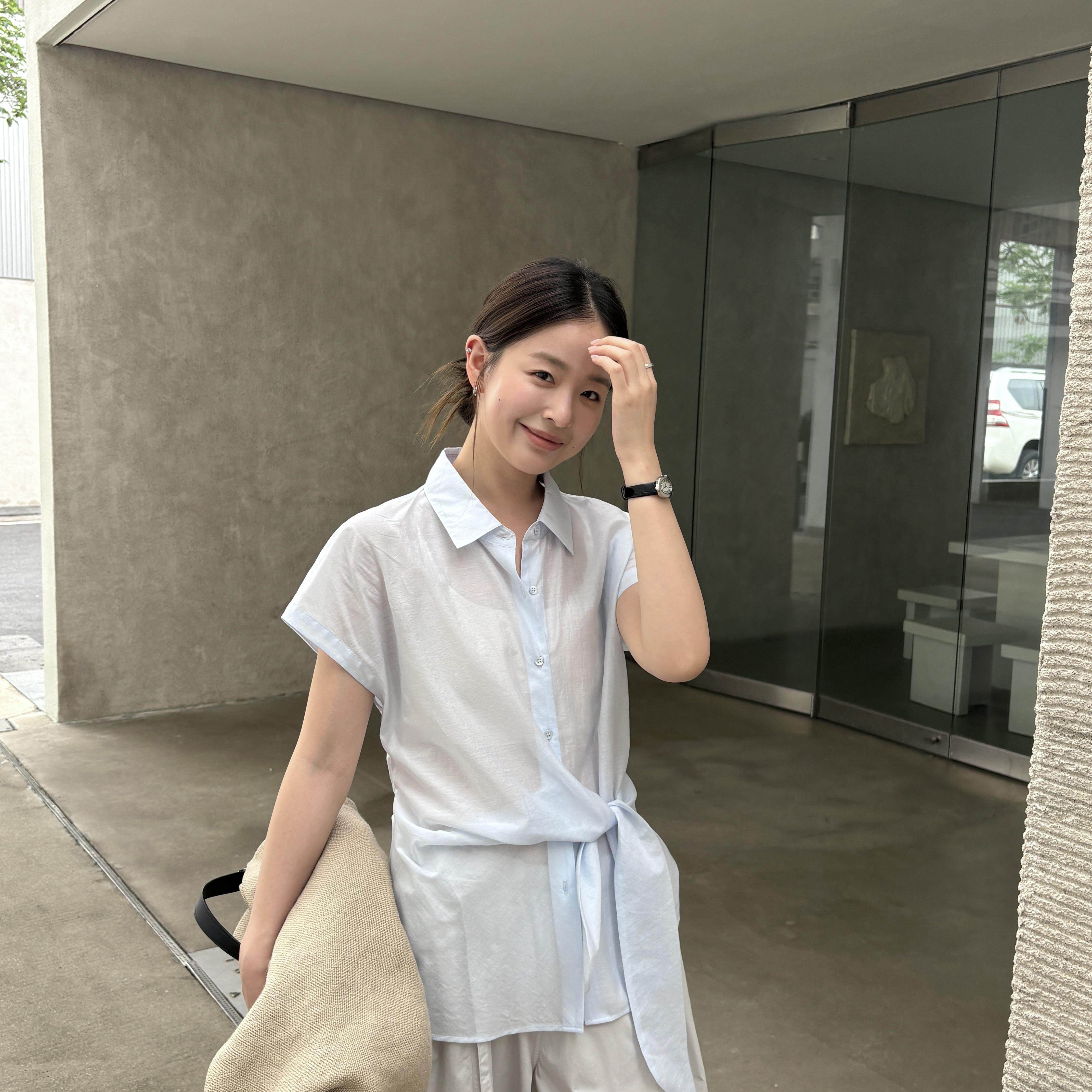 T.G-柔韧可塑轻熟风侧绑带收腰造型感微廓型蝙蝠袖衬衫26686