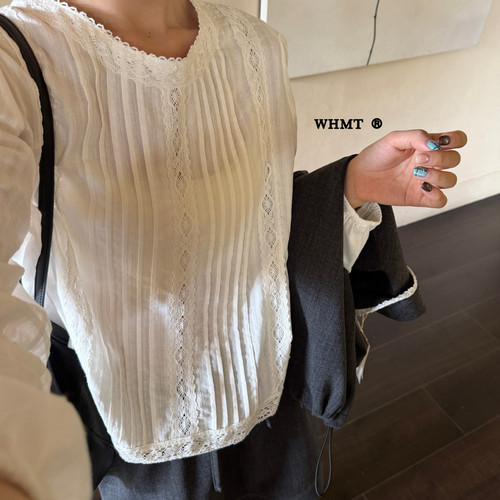 RS.WHMT-秋上新韩系甜美拼接蕾丝边压皱圆领长袖衬衫Q6325