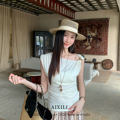 AIXILI爱西里-褶皱斜领金属扣装饰设计无袖T恤针织上衣小衫A2192