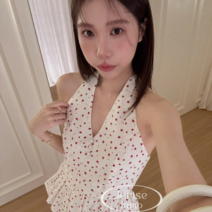 JB20225 气质复古波点挂脖露背设计收腰显瘦小衫 DIGM riselumo法式