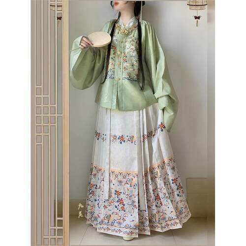 南庭苑明制汉服女款提花