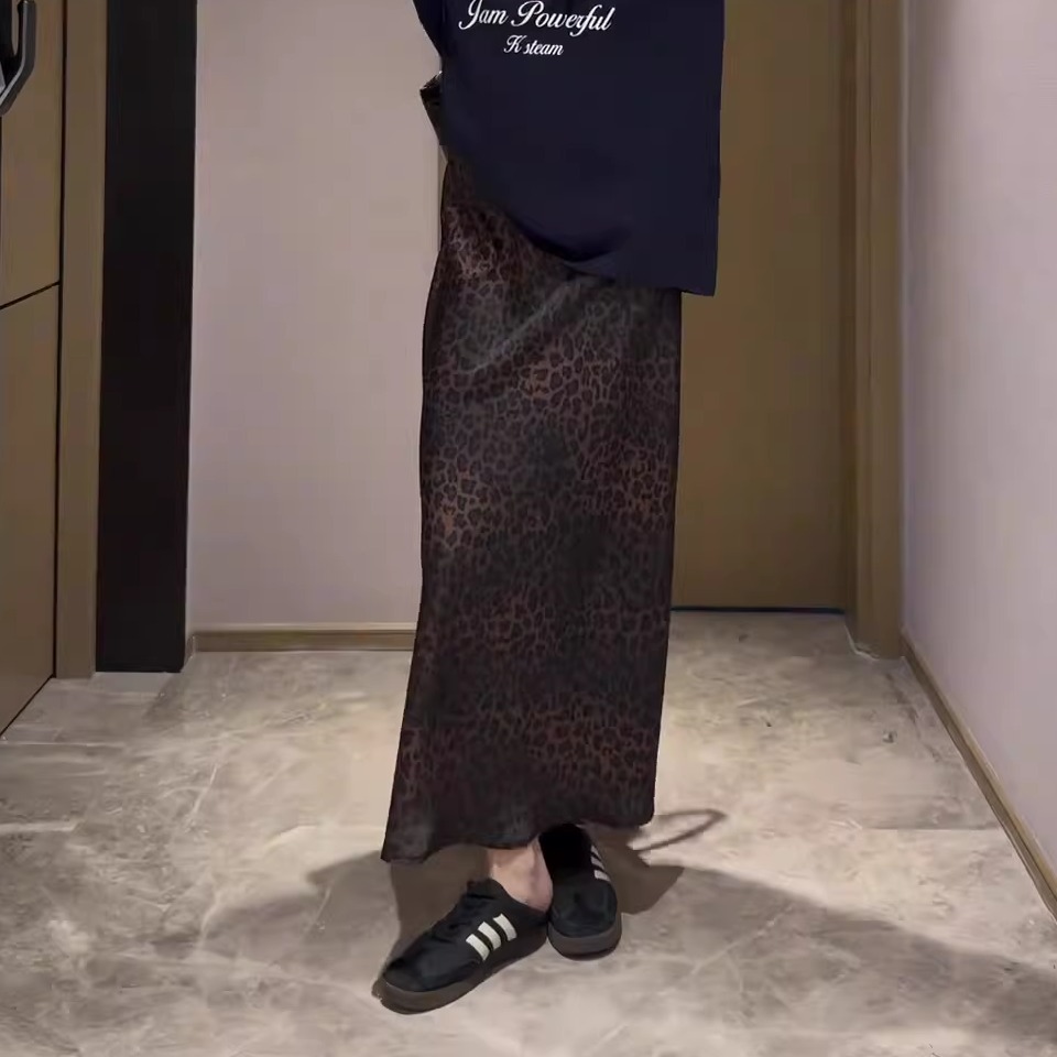 豹纹半身裙女2025夏季新款高腰显瘦时尚百搭气质优雅小众设计感潮