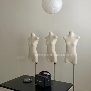 服装店女装模特展示架半身韩版无手扁身模特女高档橱窗假人台道具