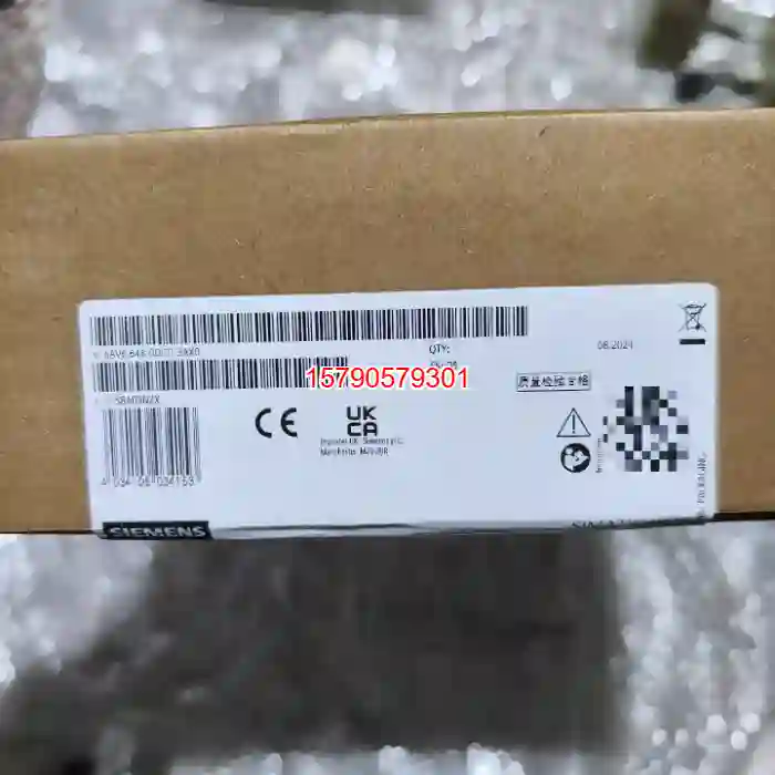 议价触摸屏6AV6 648-0DC11-3AX0，实图拍摄
