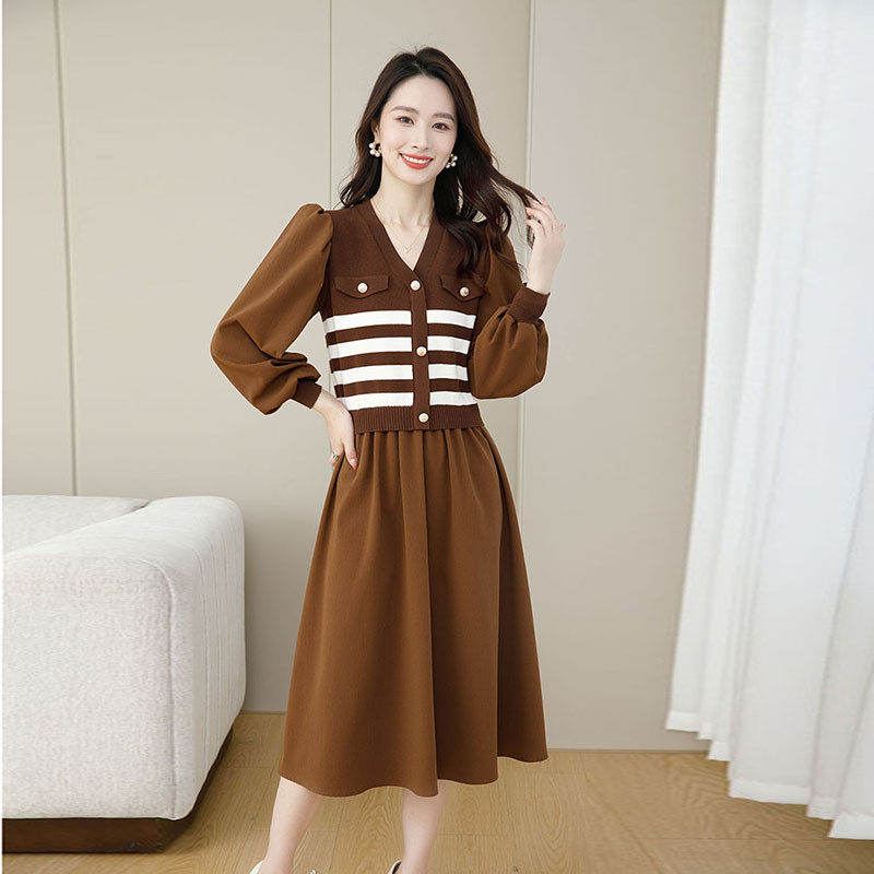 英伦风V领气质假两件套泡泡袖宽松条纹时尚显瘦早秋冬,女装/女士精品,连衣裙,淘宝优惠券,粉丝福利购,淘宝优惠卷