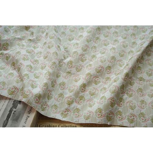 清凉感浮雕碎花四件套夏季空调被布料撞色化妆洗漱包装饰提花面料