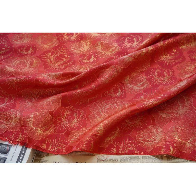新中式大红过年服棉服提花布料婚礼喜庆亮堂礼面料金丝糖包装布料,纺织面料/辅料/配套,服装花边,淘宝优惠券,粉丝福利购,淘宝优惠卷