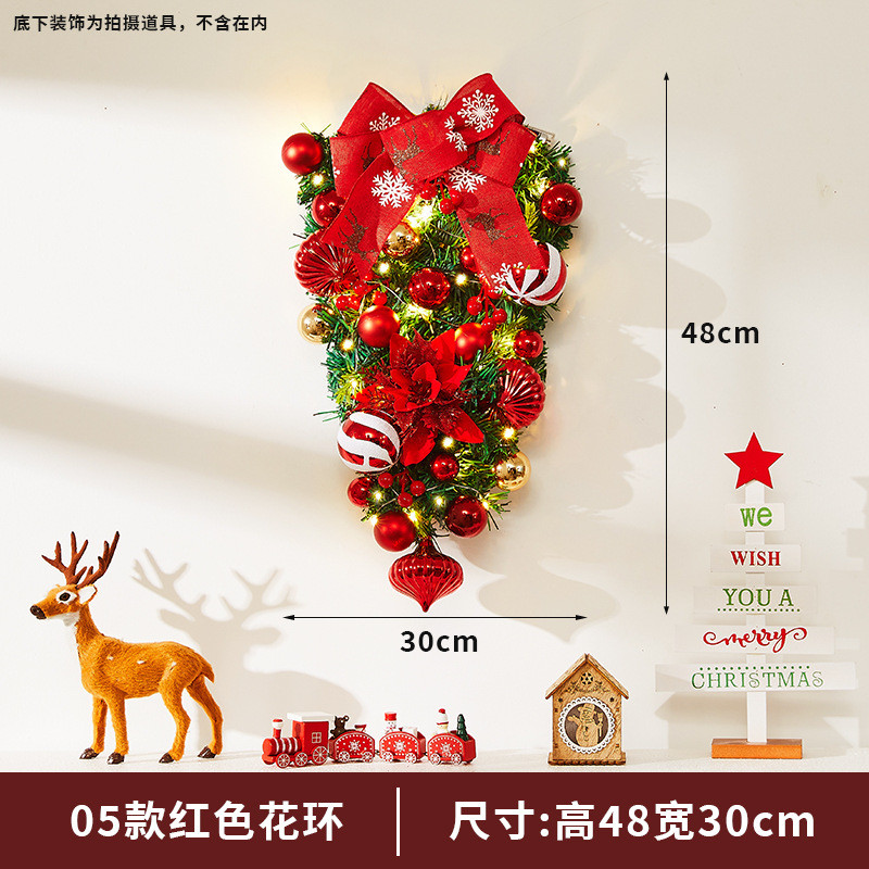 新款圣诞装饰发光藤彩球松果花环圈墙挂圣诞门挂墙面装饰挂件