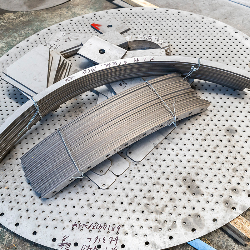 激光切割加工304 2205  443 904l不锈钢折弯零件焊接钣金加工卷圆