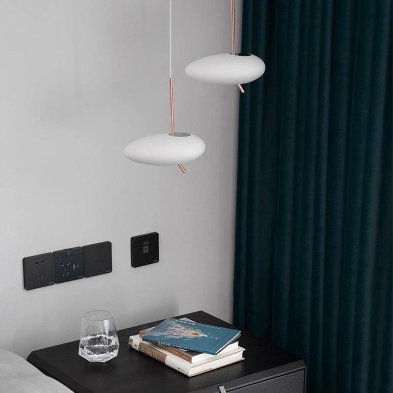 鹅卵石灯北欧设计师简约灯具卧室餐厅床头小吊灯创意吧台轻奢触控