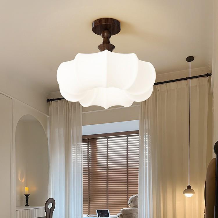 法式中古卧室吊灯高级感房间吸顶灯全光谱奶油风护眼主卧儿童房灯