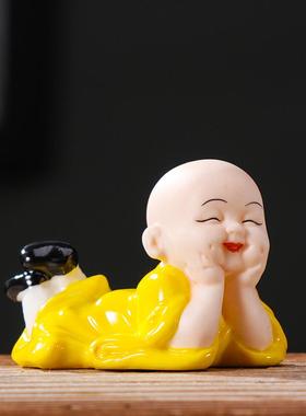 精品陶瓷小和尚人物茶宠可爱小沙弥盆景园艺鱼缸造景家居中式摆件