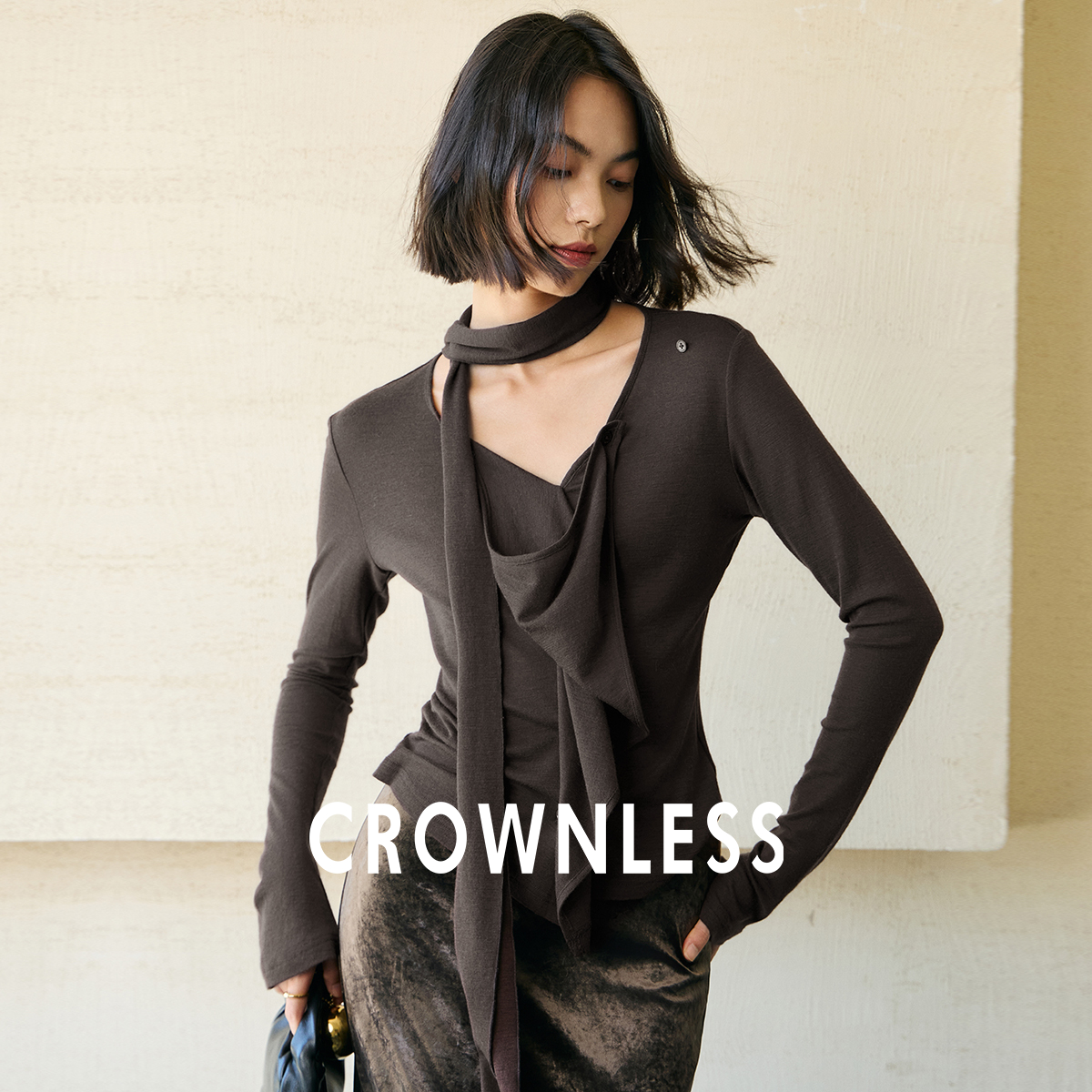 羊毛小众设计修身短款T恤打底衫