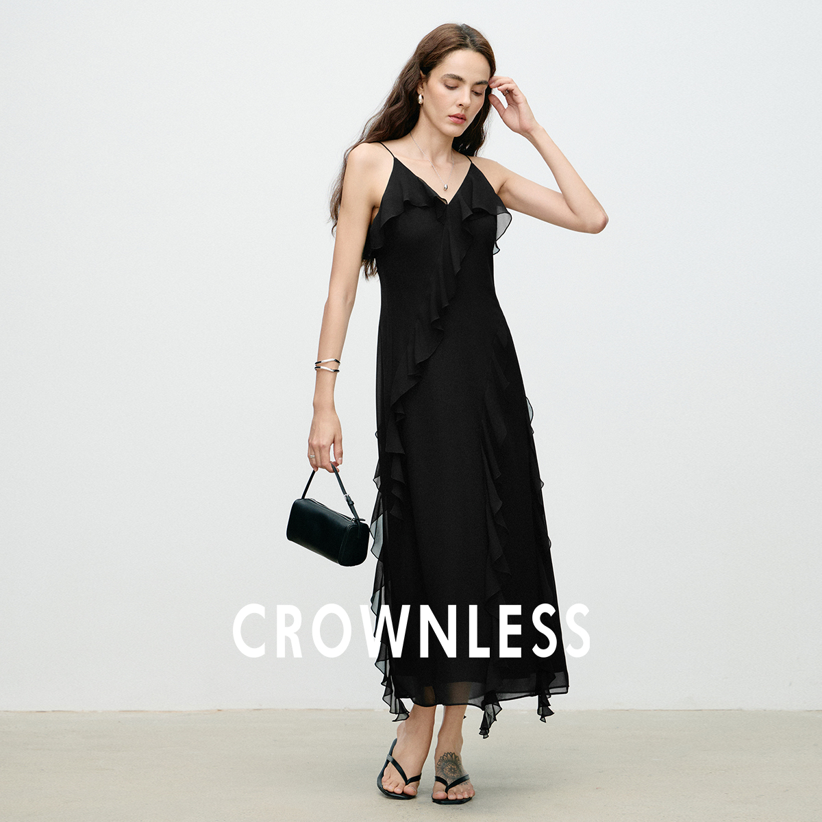 肌理感雪纺南法假日不规则连衣裙