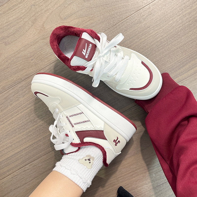 回力小众设计厚底板鞋