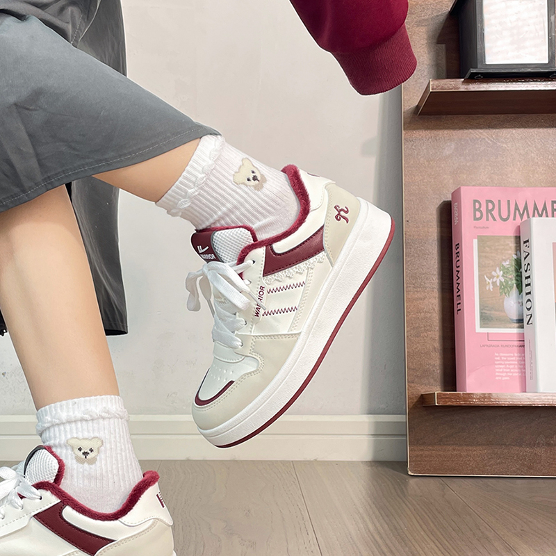 回力酒红色女鞋小白鞋
