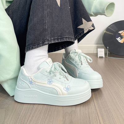 回力加绒女鞋蝴蝶原创小众鞋子