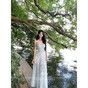 法式 海邊度假絕美純欲氣質(zhì)收腰長裙 新款 藍(lán)色碎花吊帶連衣裙女夏季