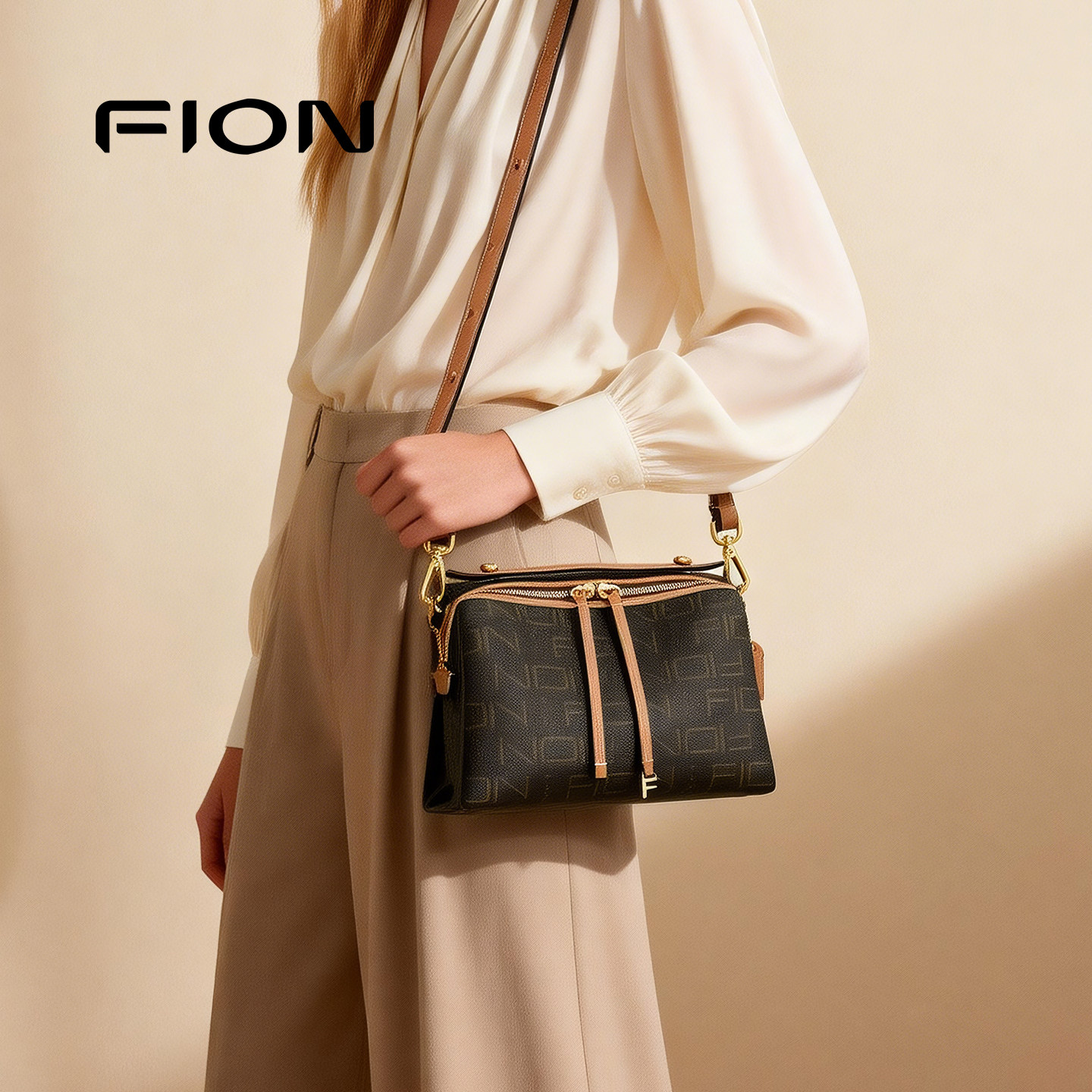 Fion/菲安妮女包老花小方包新款通勤手提单肩斜挎包高级感枕头包,箱包皮具/热销女包/男包,小方包,淘宝优惠券,粉丝福利购,淘宝优惠卷