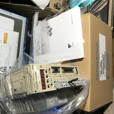 导轮固定装置 42*60 YASKAWA SGMPH-08ACA2C 质保1年.