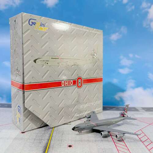 GJ合金飞机模型美国空军63-8013