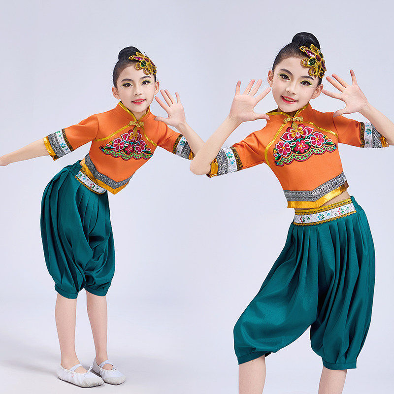 儿童演出服2025新款喜庆秧歌舞蹈服蒲扇舞现代中国风女童表演服装