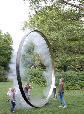 大型不锈钢定制镜面抽象喷雾圆环户外景观园林艺术水景摆件雕塑