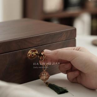 实木首饰盒新婚礼物2025新款高档存放金条订婚五金黄金专用收纳盒