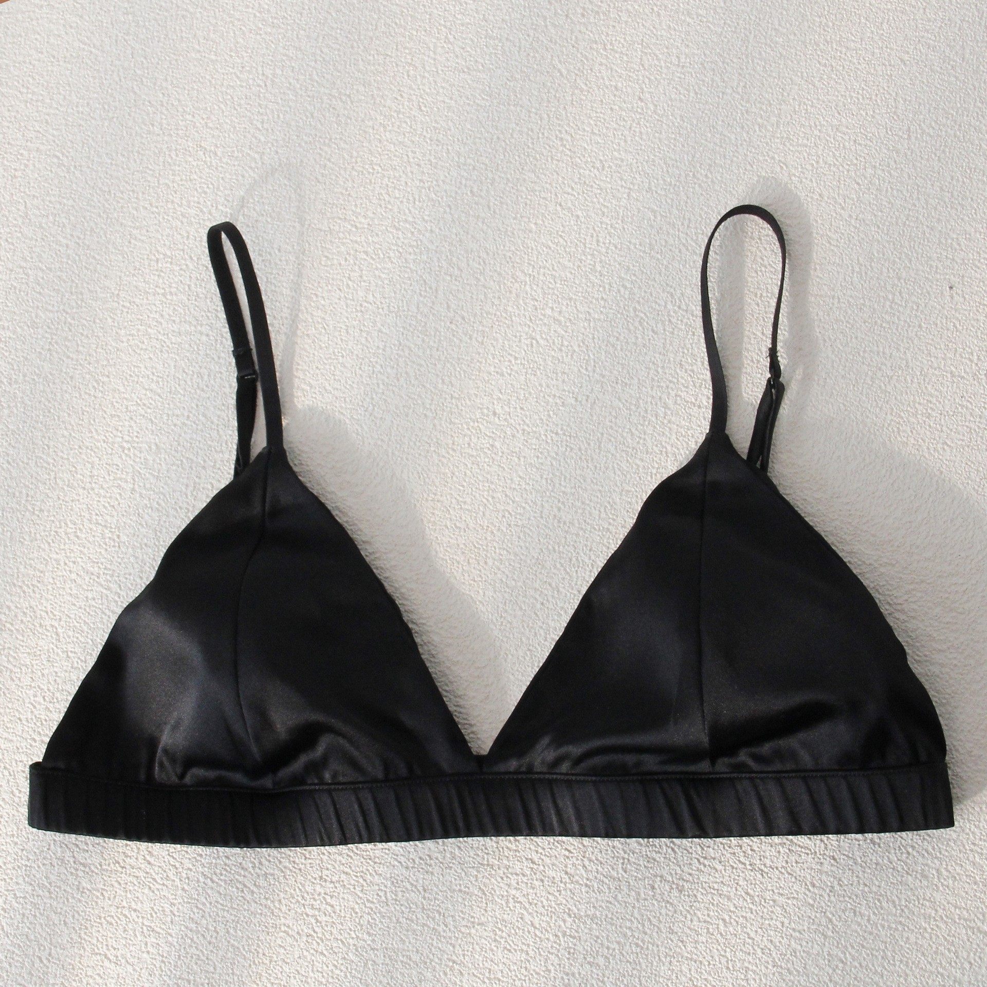 舒适真丝内衣细带桑蚕丝法式无钢圈三角杯小胸超薄文胸透气夏日本,女士内衣/男士内衣/家居服,文胸套装,淘宝优惠券,粉丝福利购,淘宝优惠卷