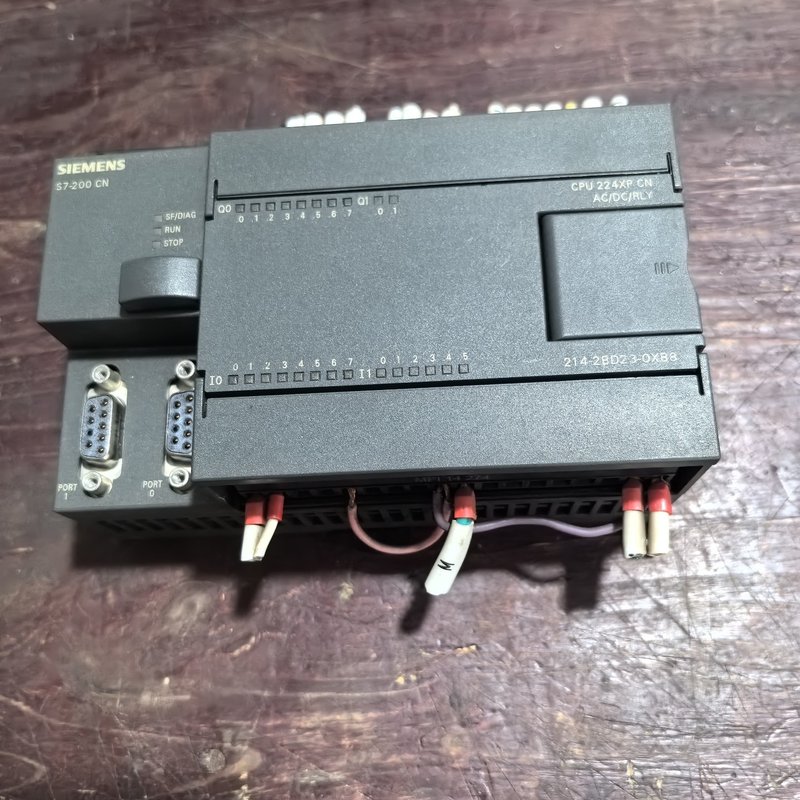 议价PLC模块CPU 224XP CN6ES7214-2AD23-0XB86ES7214-2BD23-0XB8图片