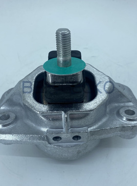 跨境热卖适用于路虎揽胜5.0发动机支架机脚胶LR105970工厂直销