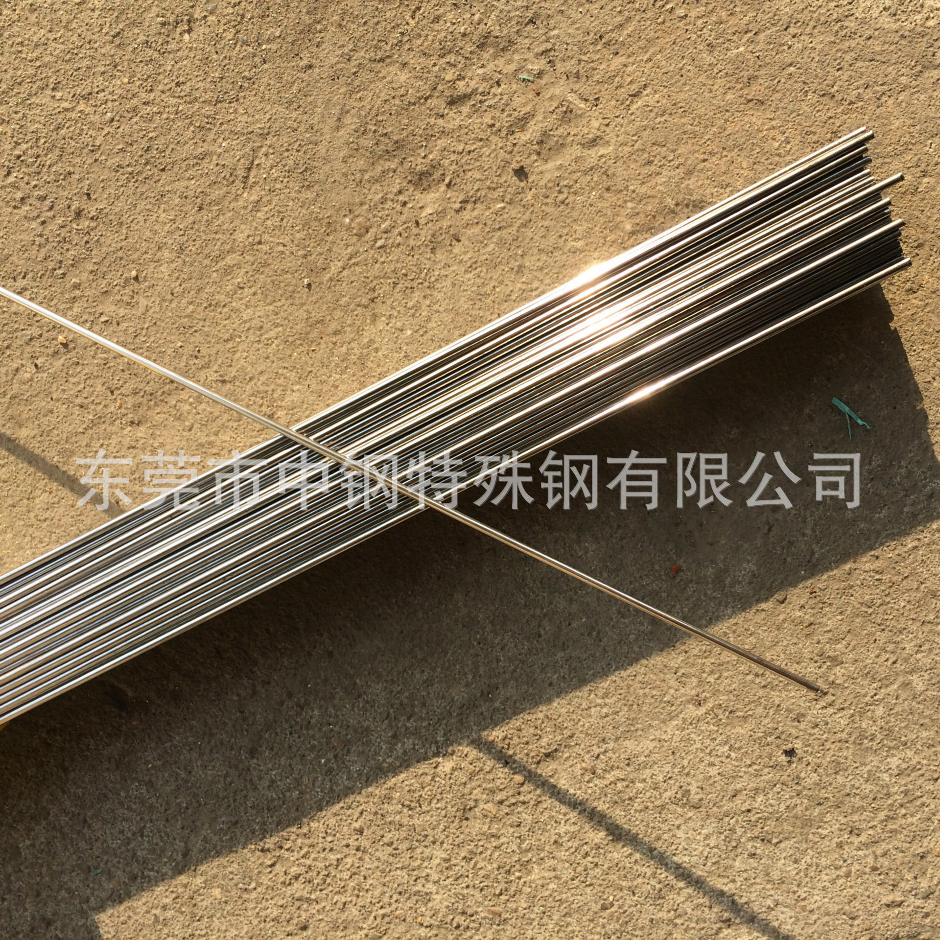 TC4钛棒 合金钛棒6 8 10 12 16 18 20 25 30-100mm