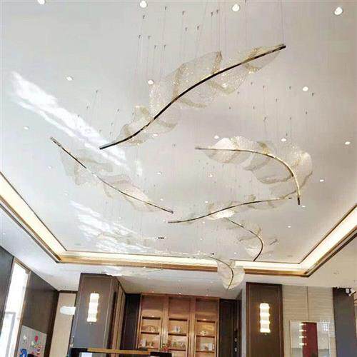 酒店大堂别墅羽毛灯工程定制创意造型吊灯现代楼道非标工程LED灯