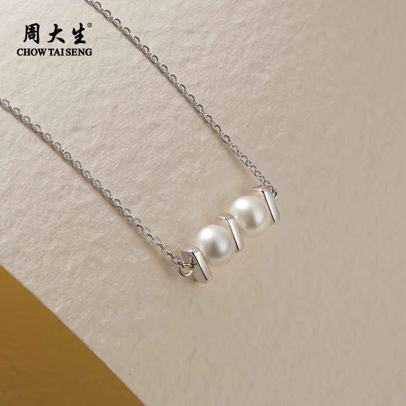 周大生间隔珍珠项链925银近圆强光泽淡水珍珠百搭通勤锁骨链颈链