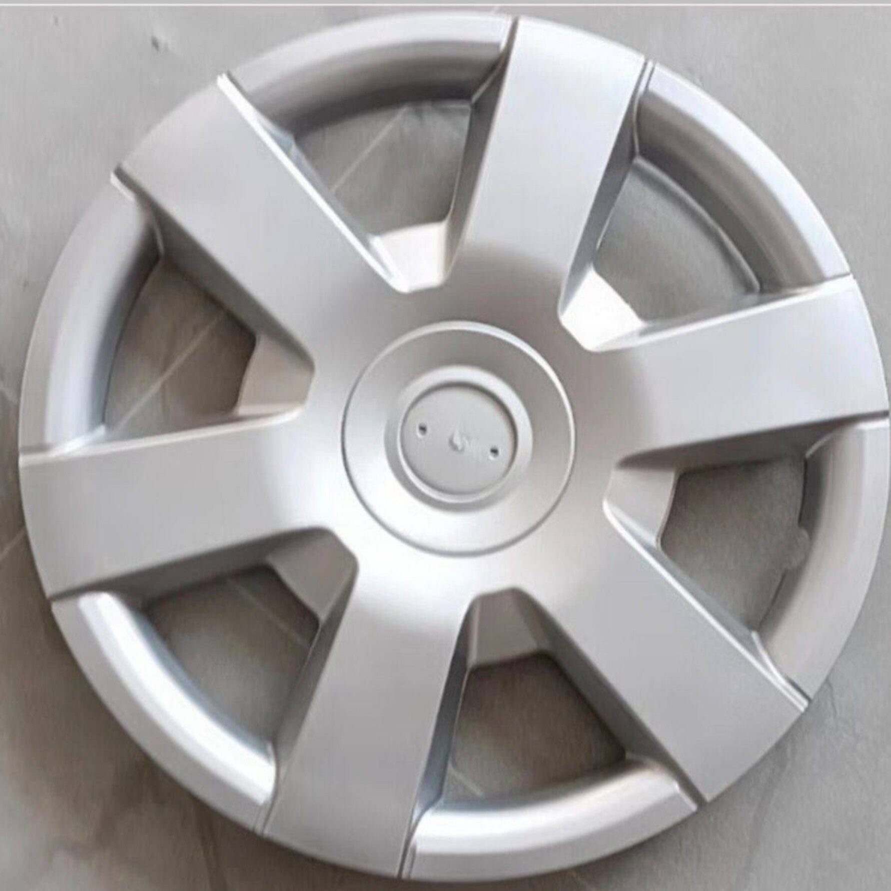 适用丰田海狮威驰致炫致享雅力士花冠卡罗拉雷凌轮毂盖15寸外贸款