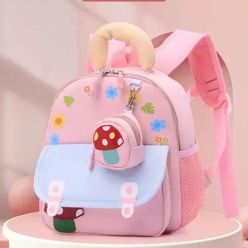 儿童书包幼儿园女孩卡通可爱大中